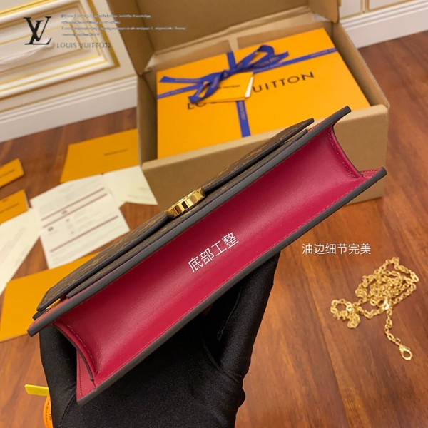 gucciaaa-38687-gallery-75604-19fad51d1f891086 M67404 LV正品級購物袋
