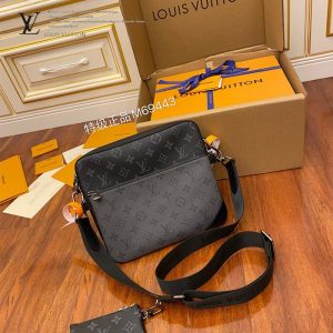 M69443 LV正品級男士三合一郵差包