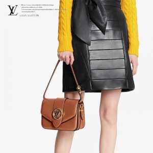 M55952 LV正品級女士郵差包